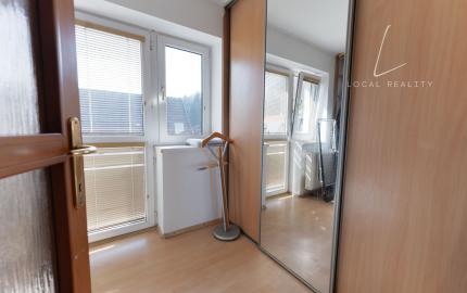 Veľký dvojgeneračný rodinný dom v krásnej oblasti, Svätý Jur, Neštich