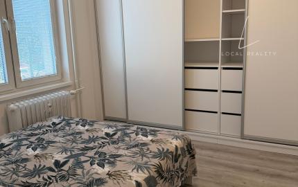 Krásny zrekonštruovaný 3 izbový byt v Ružinove na Prenájom