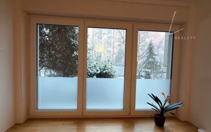 Na Prenájom 3-izbového bytu – Grosslingova, centrum Bratislavy