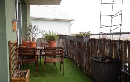 REZERVOVANÝ– 3-IZBOVÝ BYT S TERASOU, ROVINKA (JASNÁ ULICA)