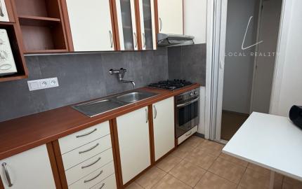 Investičná príležitosť - 2 izbový byt v Podunajských Biskupiciach na predaj- REZERVOVANÝ