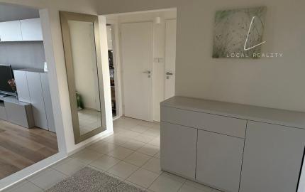 Prenájom 3-izbového bytu – Švabinského ulica, Petržalka