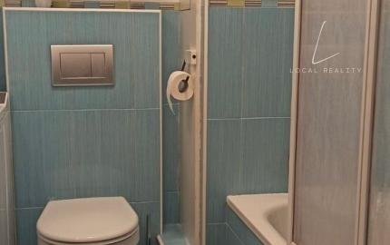 Na prenájom: Klimatizovaný 2-izbový byt s loggiou – Pečnianska ulica, Petržalka