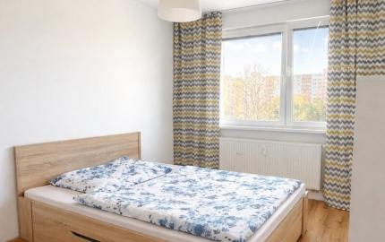 Prenájom 3-izbového zariadeného bytu v Petržalke