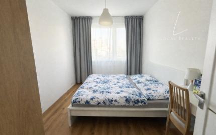 Prenájom 3-izbového zariadeného bytu v Petržalke