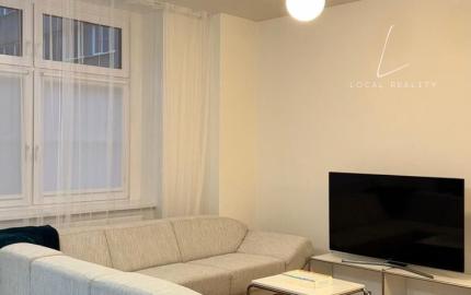 PRENÁJOM – Nadštandardný historický byt po kompletnej rekonštrukcii v centre Nitry