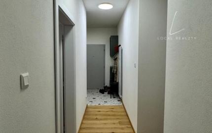 PRENÁJOM – Nadštandardný historický byt po kompletnej rekonštrukcii v centre Nitry