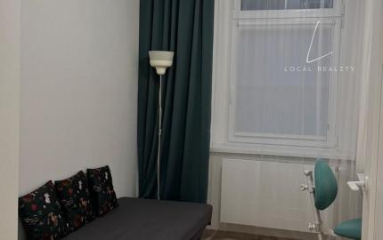 PRENÁJOM – Nadštandardný historický byt po kompletnej rekonštrukcii v centre Nitry