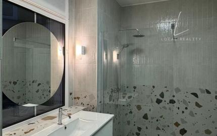 PRENÁJOM – Nadštandardný historický byt po kompletnej rekonštrukcii v centre Nitry