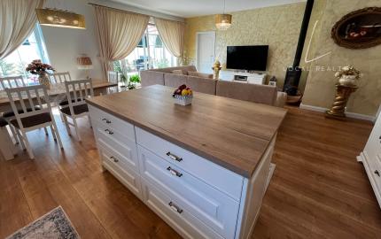 Na predaj moderný 4-izbový rodinný dom – Florida Villa Park, Dunajská Streda