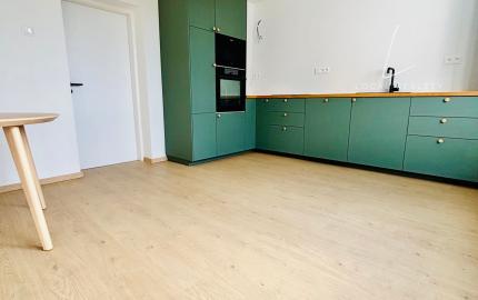 Na predaj 3 izb rodinný dom s 985m2 pozemkom v obci Kuchyňa.