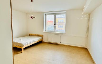 Na predaj 3 izb rodinný dom s 985m2 pozemkom v obci Kuchyňa.