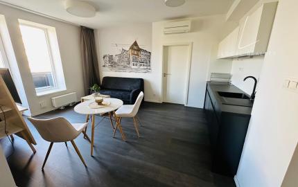 Slnečný 2izbový byt na prenájom