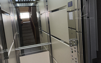 Priestranný 4-izbový byt