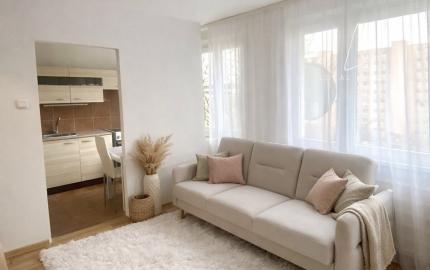 ÚTUĽNÝ 1 IZBOVÝ BYT NA PRENÁJOM V TRNAVE