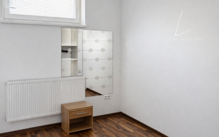 Na prenájom: 3-izbový byt, Bratislava – Domové role