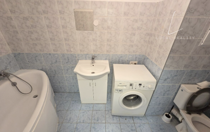 NA PREDAJ: 2 IZBOVÝ BYT V DEVÍNSKEJ NOVEJ VSI