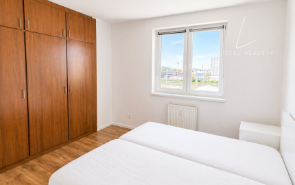 Na prenájom 3-izbový byt s balkónom – Bratislava, Petržalka