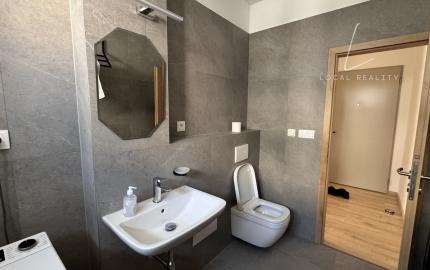 Úplne nový 2-izbový byt s balkónom a parkovaním - Rovinka