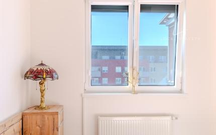 Moderný, vkusne zariadený 2-izbový byt v Dubravke