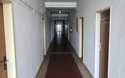 KANCELÁRSKE PRIESTORY S NÍZKYMI NÁKLADMI – BRATISLAVA, BOJNICKÁ ULICA
