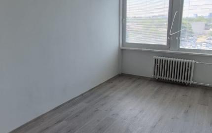 KANCELÁRSKE PRIESTORY S NÍZKYMI NÁKLADMI – BRATISLAVA, BOJNICKÁ ULICA