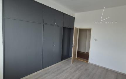 KANCELÁRSKE PRIESTORY S NÍZKYMI NÁKLADMI – BRATISLAVA, BOJNICKÁ ULICA