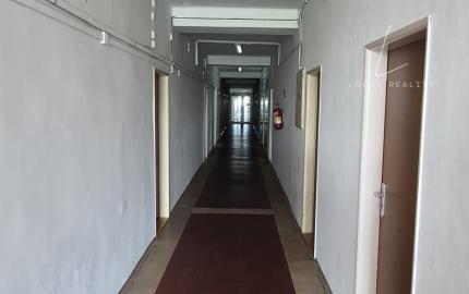 KANCELÁRSKE PRIESTORY S NÍZKYMI NÁKLADMI – BRATISLAVA, BOJNICKÁ ULICA