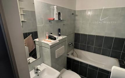 Prenájom 2 izbový byt - Bratislava - Petržalka, Gessayova