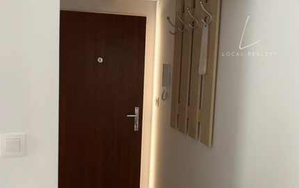 Kompletne zrekonštruovaná garzónka pri Štrkovci na Predaj