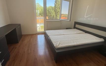 Prenájom - 2-izbový byt s balkónom