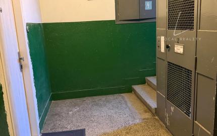 NA PRENÁJOM | 3 IZBOVÝ BYT V BRATISLAVE PRI HLAVNEJ STANICI