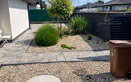 MODERNÝ 4-IZBOVÝ RODINNÝ DOM S POZEMKOM 580 m² |