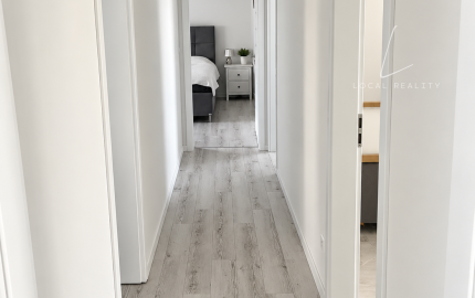 MODERNÝ 4-IZBOVÝ RODINNÝ DOM S POZEMKOM 580 m² |