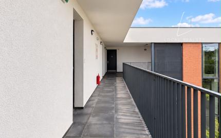 EXKLUZÍVNE 1-izbový byt s lodžiou | ROVINKA📍| 34m²