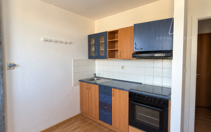 PREDAJ | 2-izbový byt s lodžiou a parkovaním – Bajkalská ul.