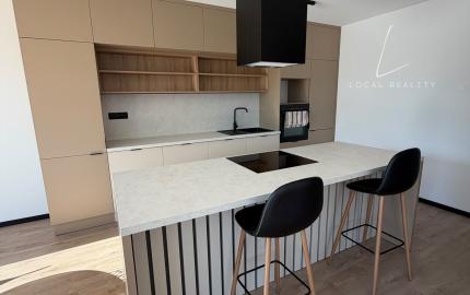MODERNÝ 4-IZBOVÝ BUNGALOV NA PRENÁJOM – HVIEZDOSLAVOV RESIDENCE