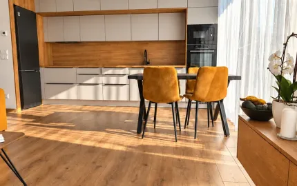 NESTO | Priestranný 4-izbový byt s balkónom, 101,32m²