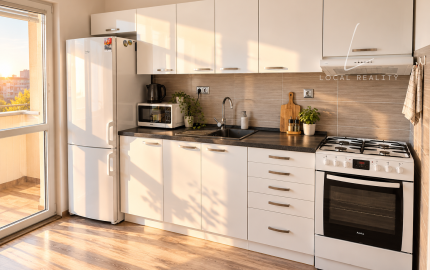Priestranný 3-izbový byt po rekonštrukcii | 65m² | Petržalka