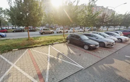 Svetlý 2-izbový byt s loggiou a parkovaním | Petržalka