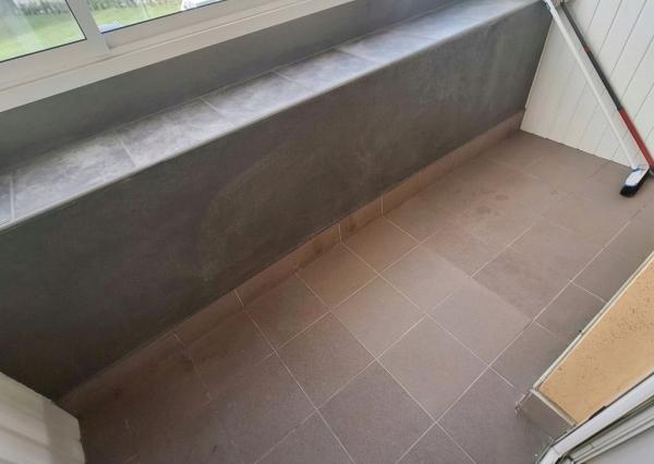 Na prenájom 2-izbový byt s klimatizáciou, balkónom a parkovaním – Most pri Bratislave