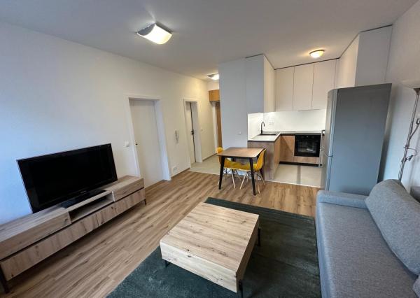 Krásny 2i BYT v Karlovej Vsi