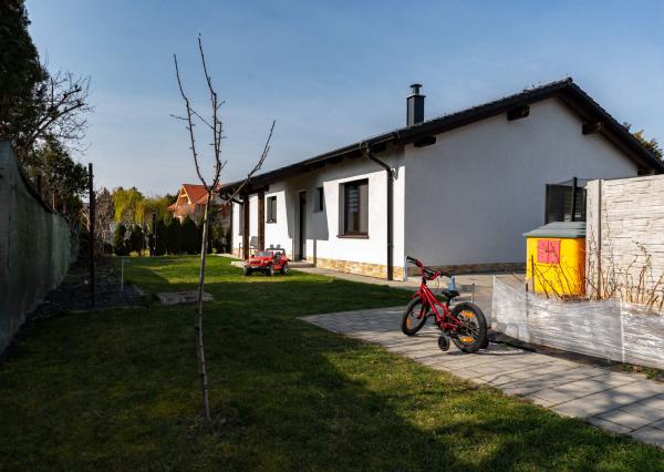 Samostatne stojaca novostavba 4 izbového bungalovu, Bernolákovo