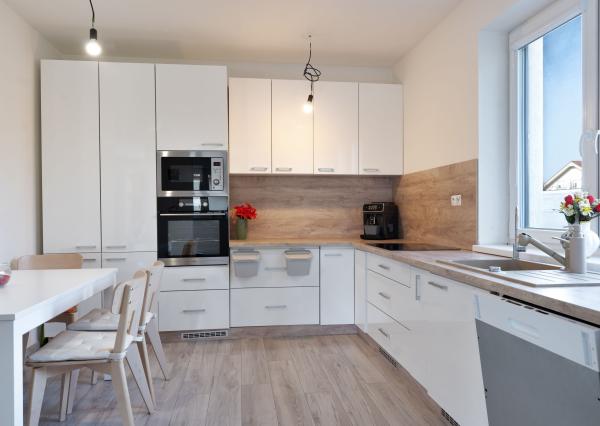 Samostatne stojaca novostavba 4 izbového bungalovu, Bernolákovo