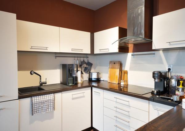 REZERVOVANÝ– 3-IZBOVÝ BYT S TERASOU, ROVINKA (JASNÁ ULICA)