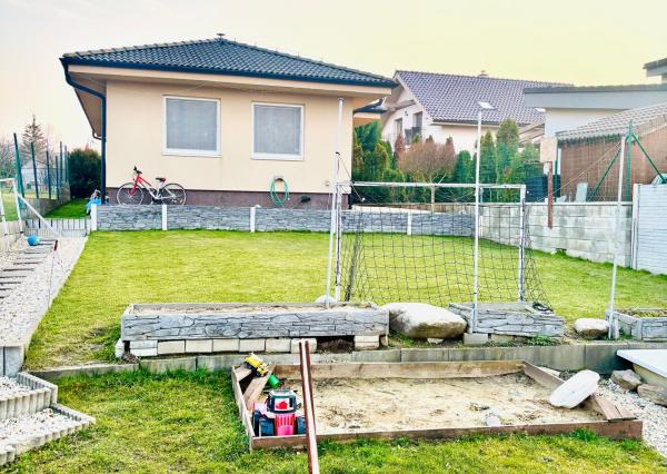 Na predaj útulný 4-izb rodinný dom v obci Jablonové okres Malacky