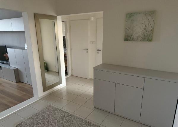 Prenájom 3-izbového bytu – Švabinského ulica, Petržalka