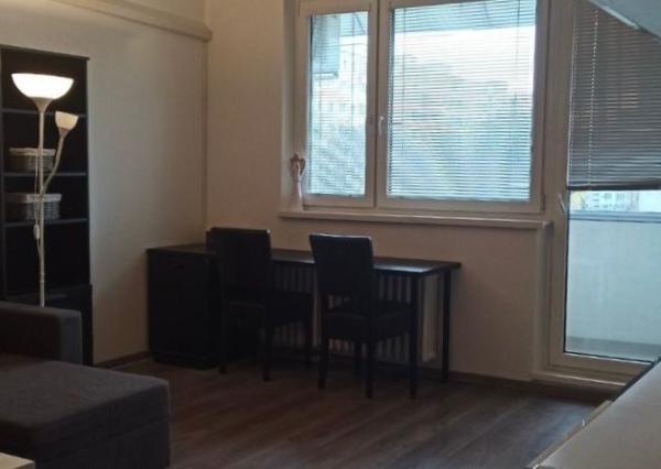 Na prenájom: Klimatizovaný 2-izbový byt s loggiou – Pečnianska ulica, Petržalka