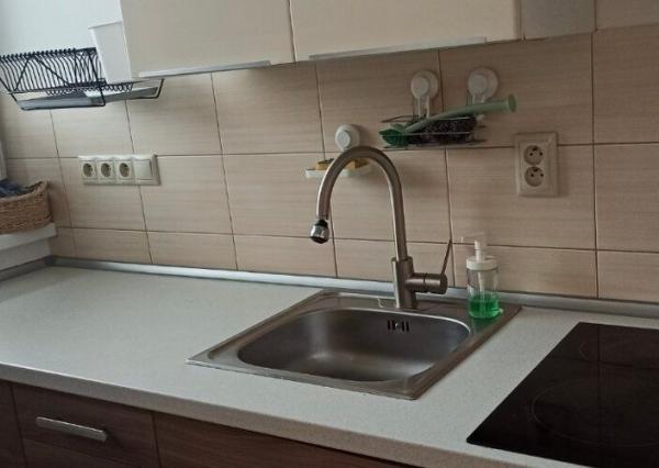 Na prenájom: Klimatizovaný 2-izbový byt s loggiou – Pečnianska ulica, Petržalka