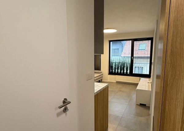 Na prenájom – Moderný 2-izbový byt v projekte Vila Ľadová, Staré Mesto